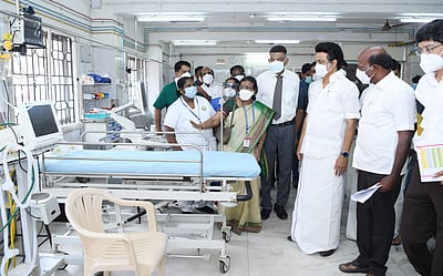 எழும்பூர் குழந்தைகள் நல மருத்துவமனையில் முதல்வர் ஆய்வு - புகைப்படங்கள்