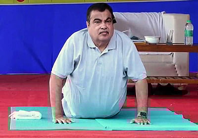 சர்வதேச யோகா தினம் அனுசரிப்பு - புகைப்படங்கள்