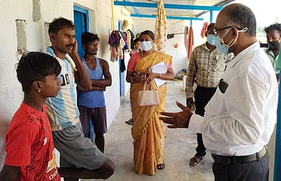 குழந்தைகள் பாதுகாப்பு ஆணைய உறுப்பினா் ஆய்வு