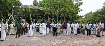 தலைஞாயிறு சா்க்கரை ஆலையை இயக்கக் கோரி கவன ஈா்ப்பு ஆா்ப்பாட்டம்