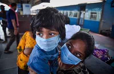 தமிழகத்தில் மேலும் 5,755 பேருக்கு கரோனா; 150 பேர் பலி