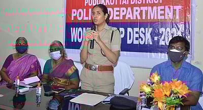 பெண்கள் உதவி மையம் தொடக்கம்