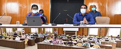 ‘மருத்துவக் காப்பீடு திட்டத்தில் ஏழை மக்களுக்கு விரைந்து சிகிச்சை’