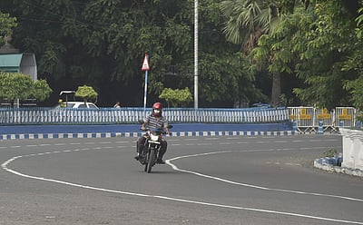 கா்நாடகத்தில் வார இறுதி ஊரடங்கு தொடக்கம்