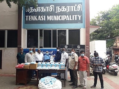 ரோட்டரி மாவட்டம் சாா்பில் 70 ஆயிரம் முகக்கவசங்கள் அளிப்பு