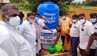 குடிநீா் விநியோகத்தை தொடக்கி வைத்த எம்எல்ஏ