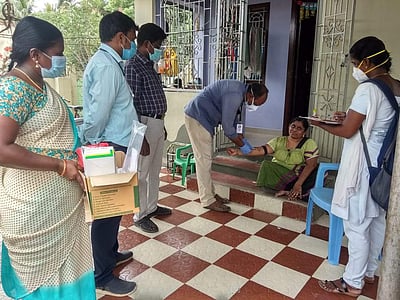 கூத்தாநல்லூர் நகராட்சியில் கரோனா பரிசோதனை