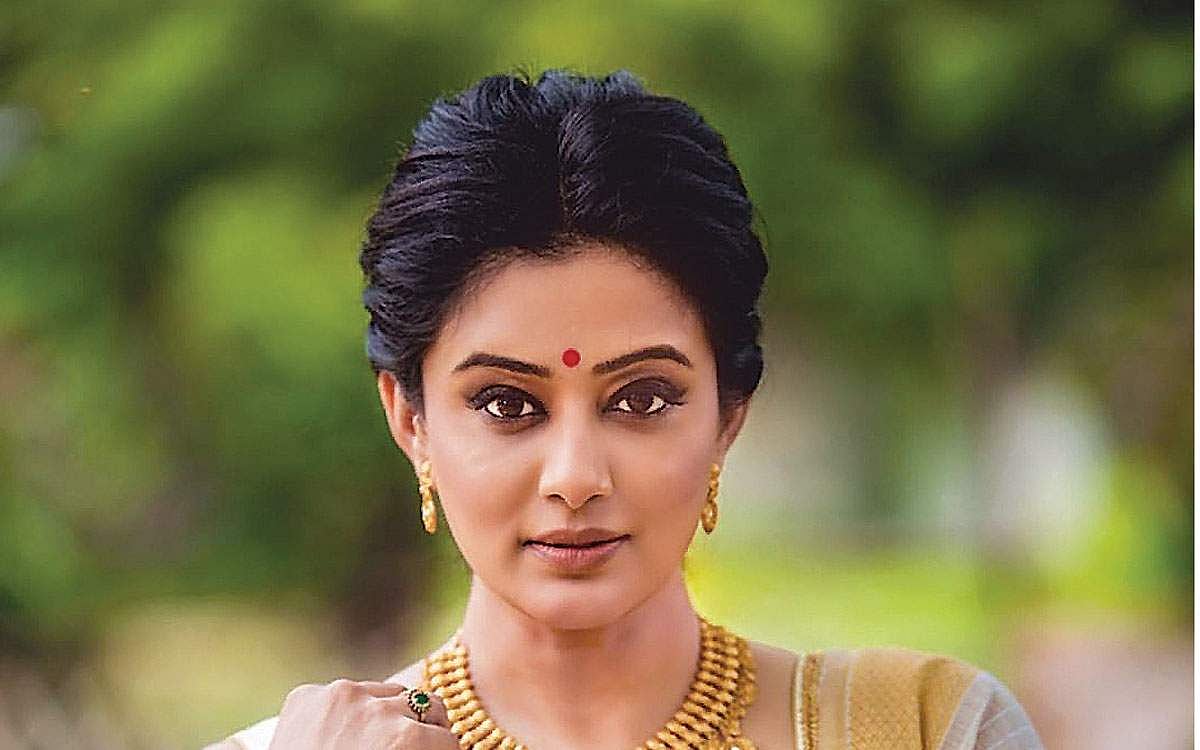 தொடர்ந்து படங்களில் நடிப்பது கடவுளின் கருணை!