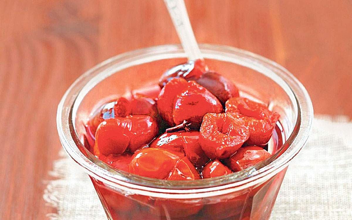 பிளம்ஸ் ஊறுகாய்