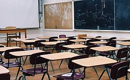 5 நாள்களுக்குப் பிறகு புதுச்சேரியில் அரசுப் பள்ளிகள் திறப்பு