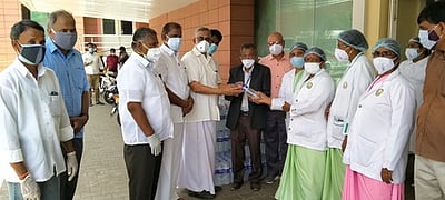 தமிழ்நாட்டுக்குத் தேவையான தடுப்பூசிகளை மத்திய அரசு தாமதமின்றி வழங்க வேண்டும்