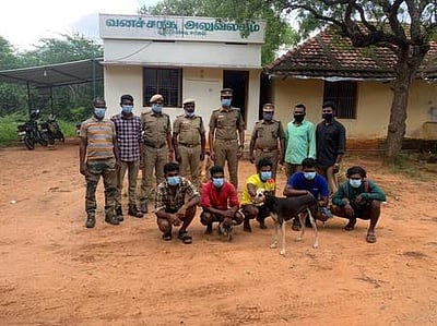 வனப்பகுதியில் வேட்டையாட முயற்சி: 5 பேருக்கு அபராதம்