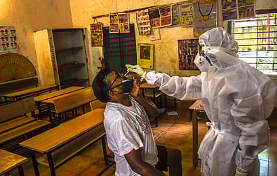 தில்லியில் புதிதாக 381 பேருக்கு மட்டுமே கரோனா