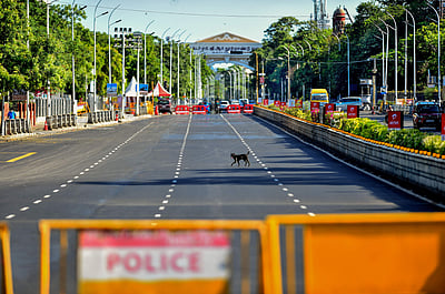 பொது முடக்கத்தில் தளா்வு: மக்கள் நடமாட்டத்தை கண்காணிக்க உத்தரவு