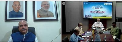 பிரதமரின் பயிர் காப்பீடு திட்டம் மூலம் விவசாயிகள் ரூ.95,000 கோடி இழப்பீடு பெற்றுள்ளனர்: நரேந்திர சிங் தோமர் 