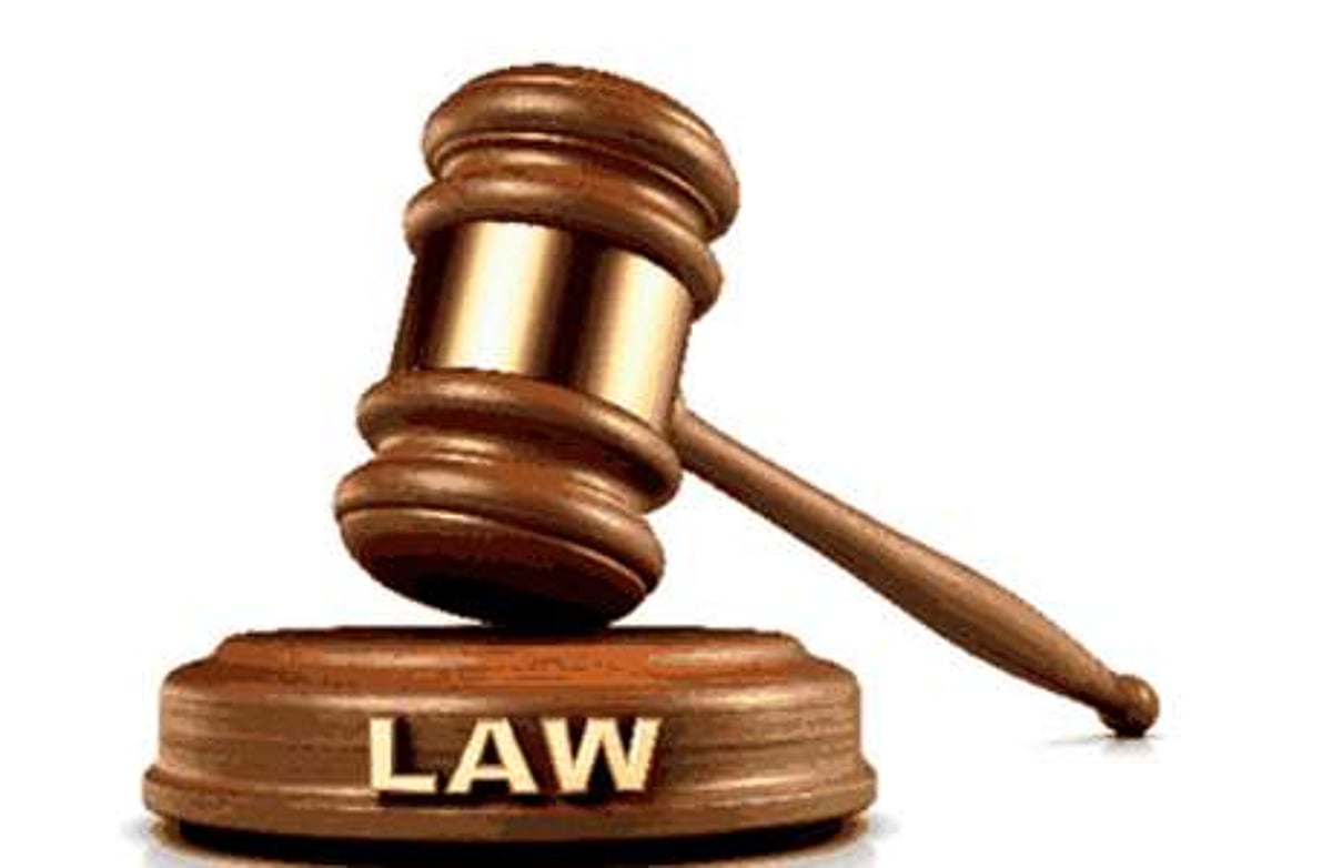 உயிரோடு இருக்க அல்ல.. உயிரோடு இருப்பதை நிரூபிக்க போராடியவரின் கதை