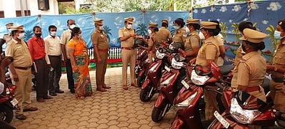 தஞ்சாவூா் மாவட்டத்தில் 24 பெண்கள் உதவி மையங்கள் தொடக்கம்