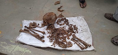 பட்டுக்கோட்டையில் சிறுவனை அடித்துக் கொன்றதாகப் புகார்: எலும்புக்கூடு தோண்டி எடுப்பு