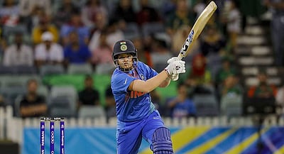 டி20: இங்கிலாந்தை வீழ்த்திய இந்திய மகளிர் அணி (ஹைலைட்ஸ் விடியோ)