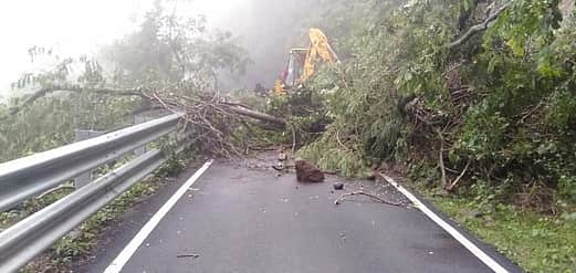 உத்தரகண்டில் நிலச்சரிவு: உத்தரகாசி-கங்கோத்ரி நெடுஞ்சாலை மூடல்