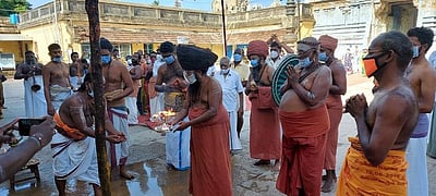 திருக்கடையூா் அமிா்தகடேஸ்வரா் கோயிலில் திருப்பணிகள் தொடக்கம்தருமபுர ஆதீனம் பங்கேற்பு