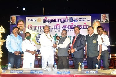 ரோட்டரி சங்க பொறுப்பாளா்கள் பணியேற்பு