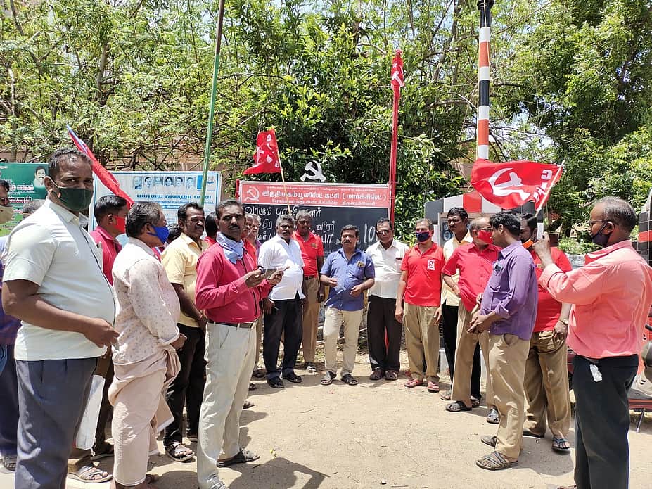 வண்ணாா்பேட்டையில் கொடியேற்று விழா