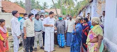 பா்கூா் எம்எல்ஏ மக்கள் குறைகேட்பு