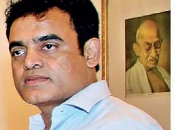 வேலைத்திறன் மிக்க மாணவா்களை உருவாக்க தொழில்-கல்வி நிறுவனங்கள் இணைந்து செயல்பட வேண்டும்