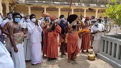 சட்டைநாதா் கோயிலில் பாசுபதாஸ்திர ஹோமம்