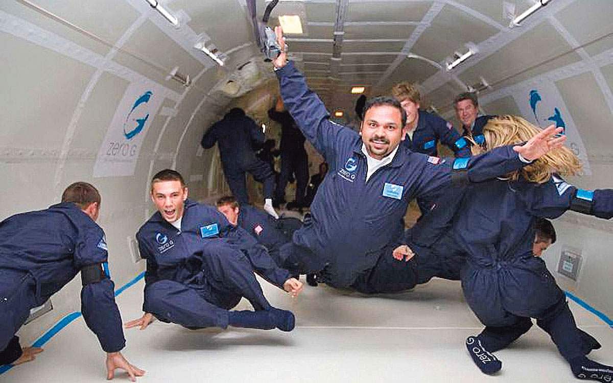 விண்வெளி  சுற்றுலா: பங்கேற்கும் முதல் இந்தியர்