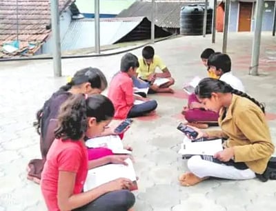 தொலைதொடா்பு வசதி இல்லாமல் தவிக்கும் ஏற்காடு மலைக் கிராமங்கள்!