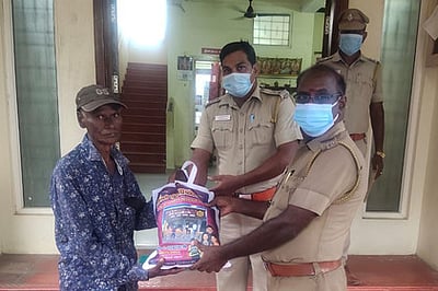 மன நலம் பாதிக்கப்பட்ட மூவா் காப்பகத்தில் ஒப்படைப்பு