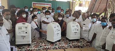 ரூ. 1.90 கோடியில் மேம்பாட்டுத் திட்டம்: உடன்குடி சந்தையில் அமைச்சா் ஆய்வு