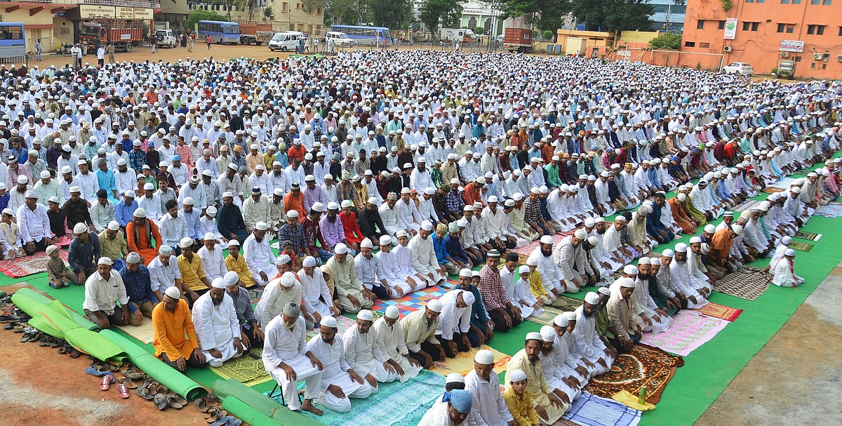 இஸ்லாமியர்களின் இறையுணர்வு கொண்ட தியாகத் திருநாள்!