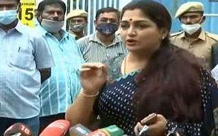 சுட்டுரையிலுள்ள பதிவுகள் என்னுடையதல்ல: குஷ்பு