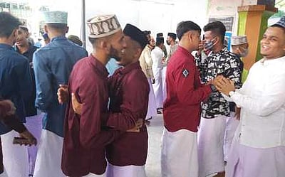 பக்ரீத்: நாகூா் தா்காவில் சிறப்புத் தொழுகை