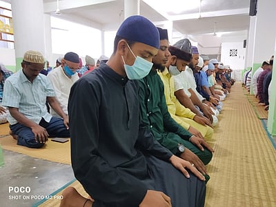 கரூா் மாவட்டத்தில் பக்ரீத் சிறப்புத்தொழுகை