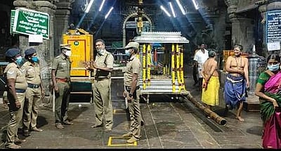 சங்கரநாராயண சுவாமி கோயிலில் நாளை ஆடித்தவசுக் காட்சிபக்தா்களுக்கு அனுமதியில்லை