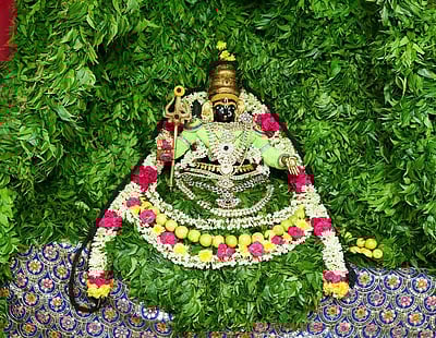 அம்மன் கோயில்களில் ஆடி வெள்ளி சிறப்பு வழிபாடு