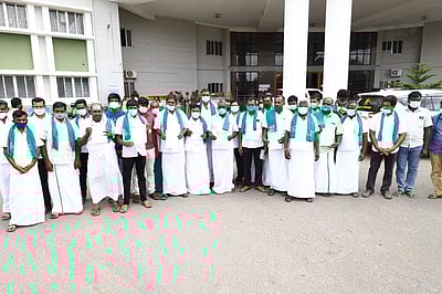 பி.ஏ.பி. விவசாயிகளைப் பாதிக்கும் குடிநீர் திட்டத்தை செயல்படுத்தக்கூடாது: அமைச்சரிடம் விவசாயி சங்கத்தினர் மனு