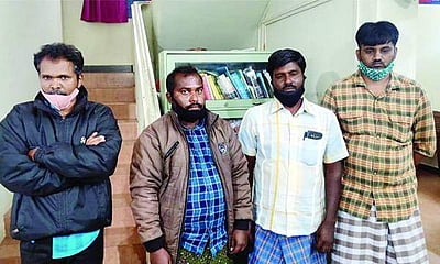 200 பேருக்கு கரோனா நெகடிவ் போலிச்சான்றிதழ்: தேனியில் 4 பேர் கைது