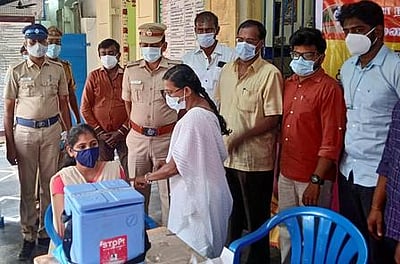 கரோனா தடுப்பூசி முகாம்