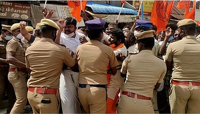 சங்கரன்கோவிலில் ஆலய நுழைவுப் போராட்டம்:  இந்து முன்னணியினா் 61 போ் கைது