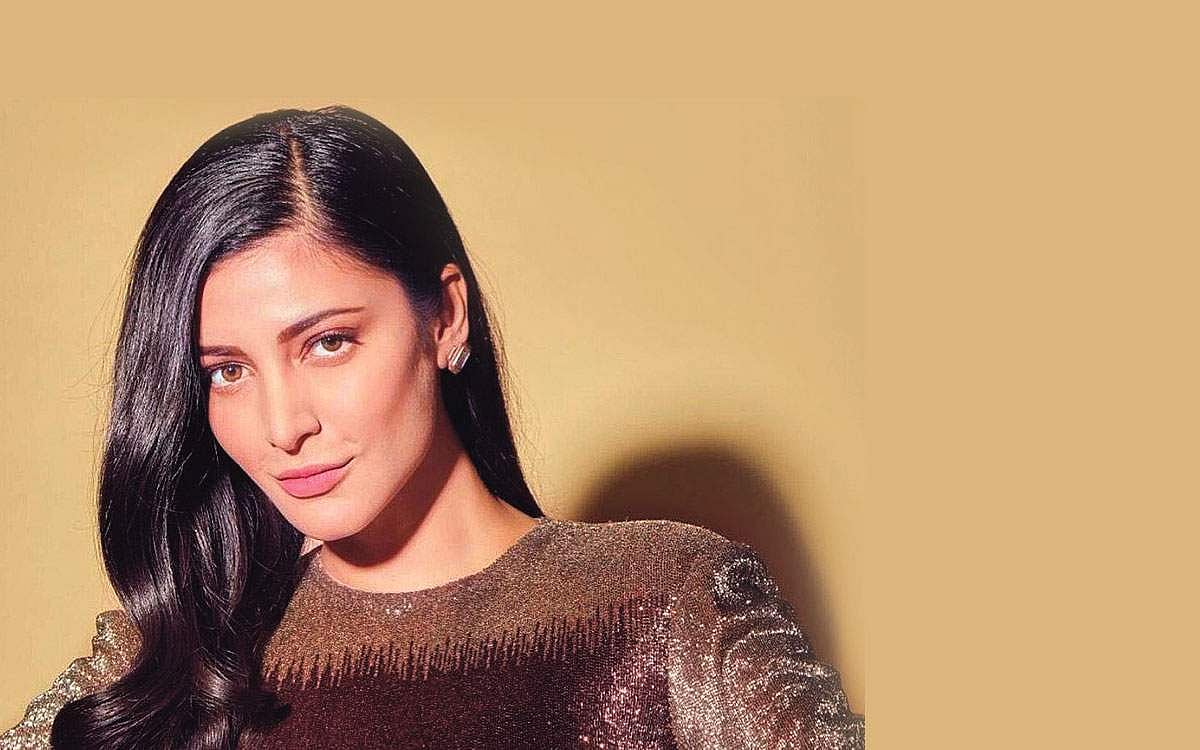 மனநல ஆலோசனையில் ஸ்ருதிஹாசன்