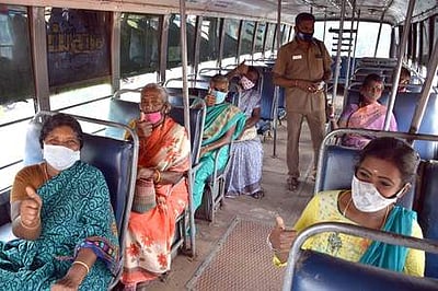 இலவச பயணம்: பிரச்னையின்றி பெண்கள் பயணிப்பதை உறுதி செய்ய அறிவுறுத்தல்