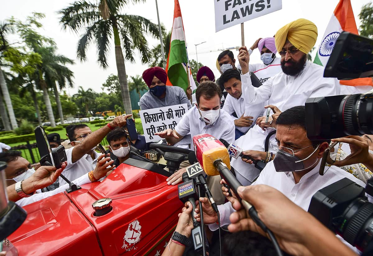 ‘வேளாண் சட்டங்கள் மூலம் மூன்று தொழிலதிபர்கள் மட்டுமே பயனடைவார்கள்’: ராகுல்