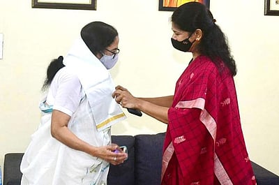 மம்தாவுடன் பேசியது என்ன? கனிமொழி ட்வீட்