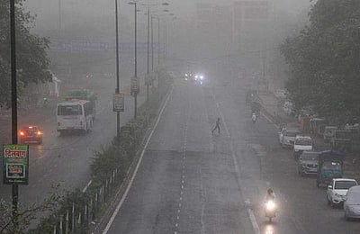 நீலகிரியில் தொடரும் உறைபனி: மக்கள் அவதி! 