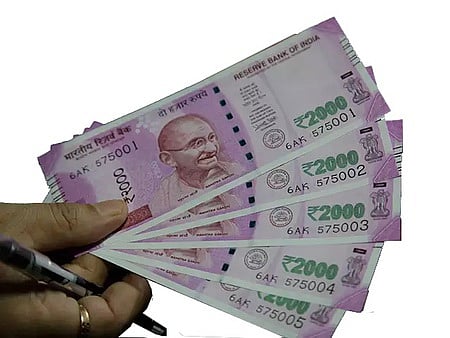 கவர்ச்சிகர விளம்பர வலையில் வீழும் மக்கள்...